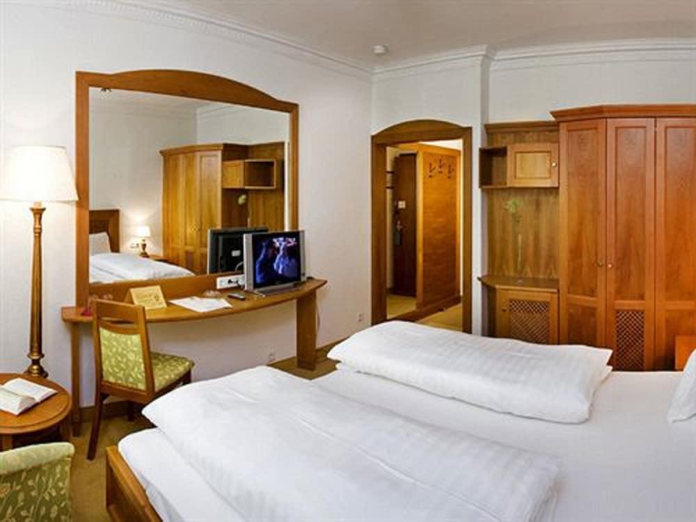 Hotel Goldener Adler, BW Signature Collection Innsbruck Ngoại thất bức ảnh