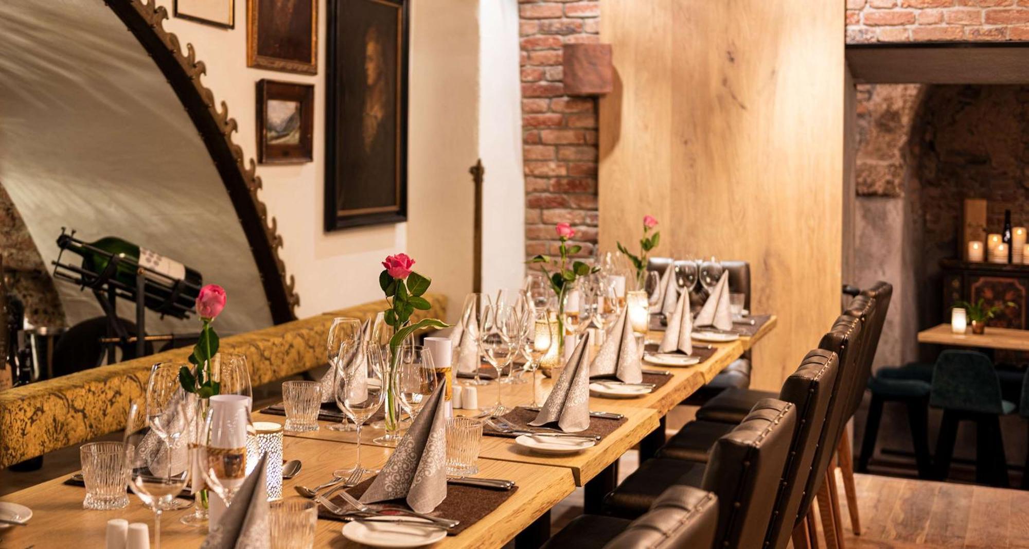 Hotel Goldener Adler, BW Signature Collection Innsbruck Ngoại thất bức ảnh