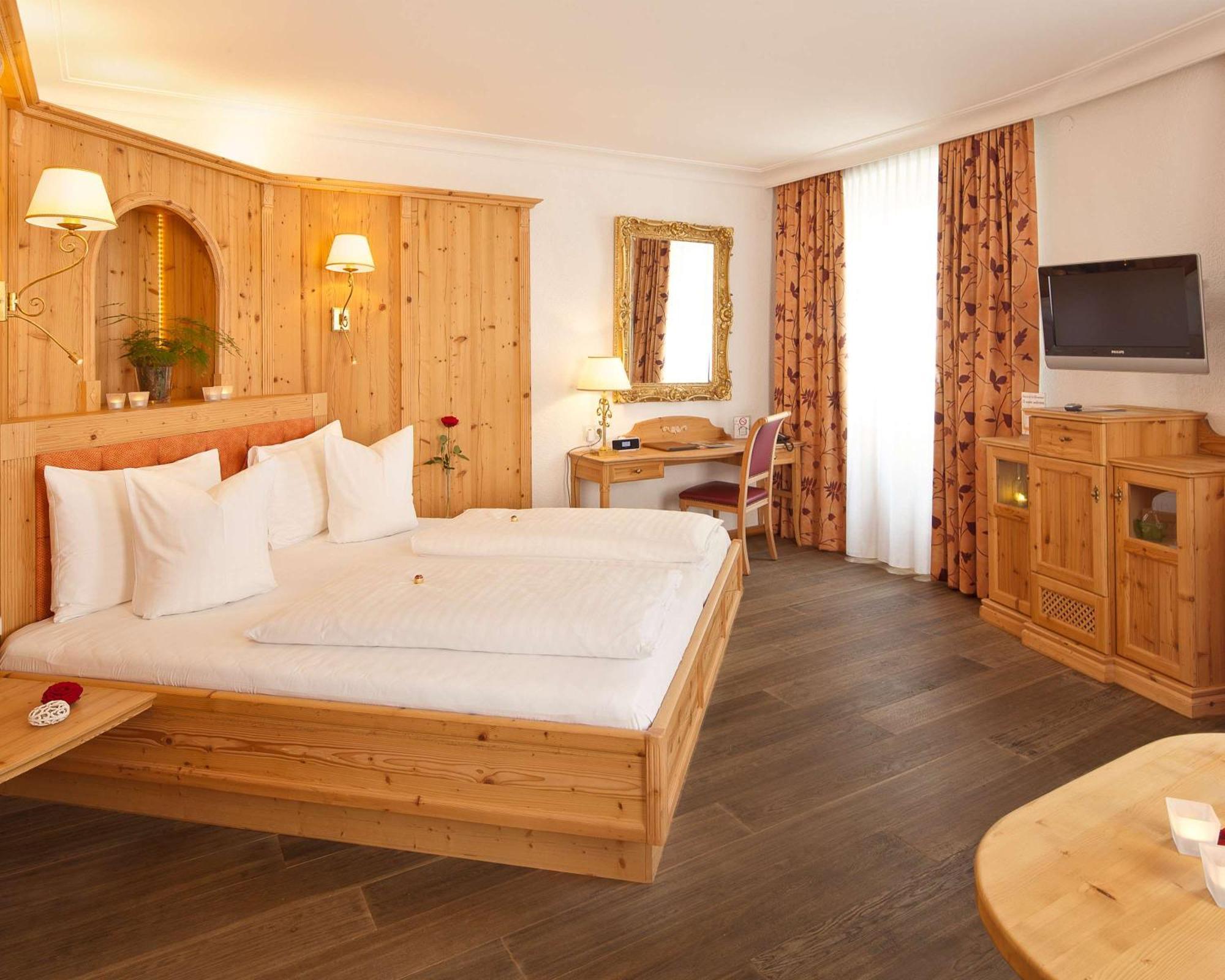 Hotel Goldener Adler, BW Signature Collection Innsbruck Ngoại thất bức ảnh